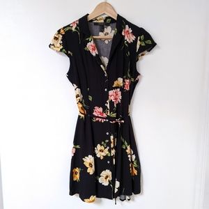 button front dark floral shirtdress, small